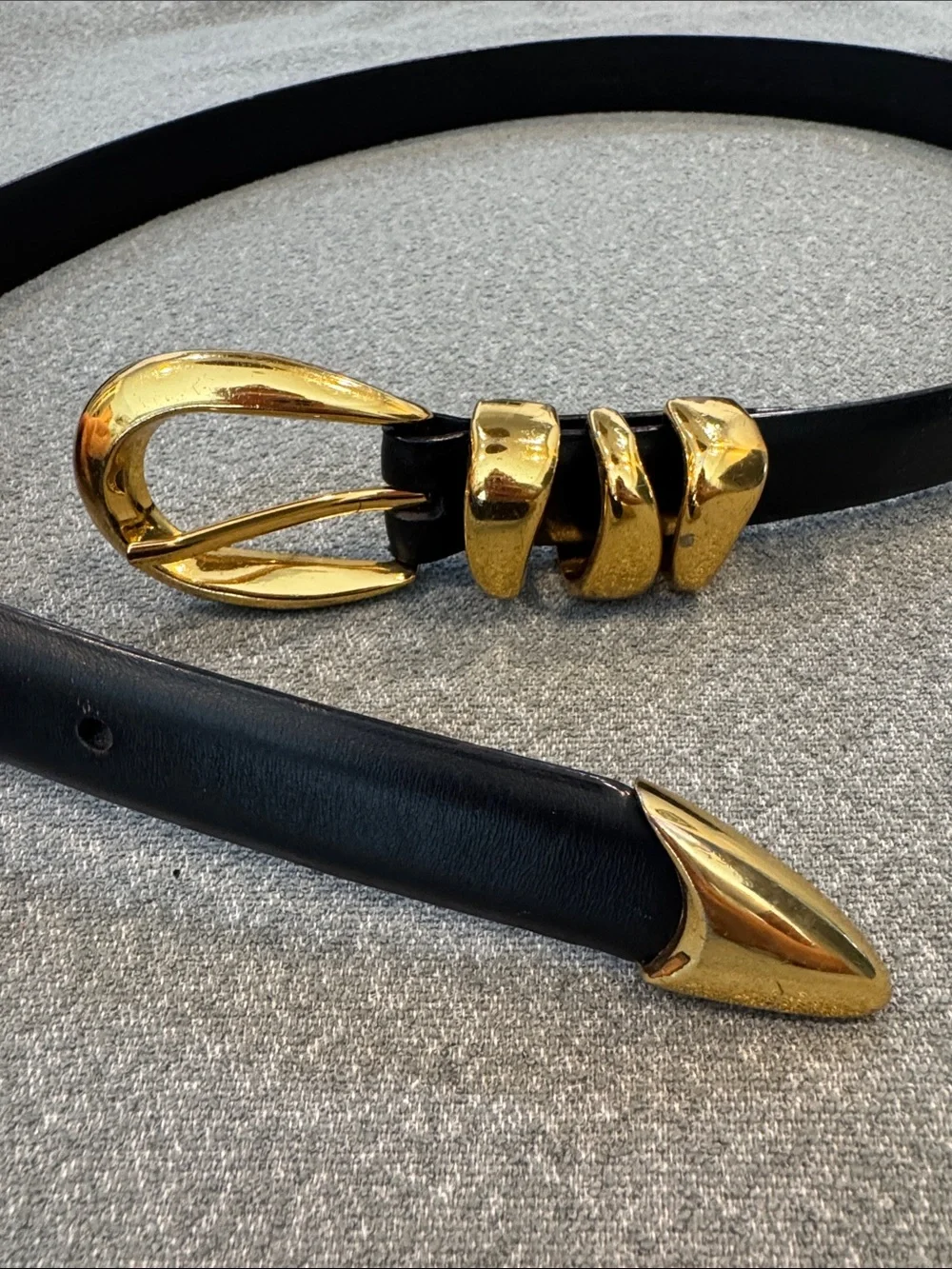 Madewell Triple Leather Keeper Belt | Black | Small - Picture 3 of 8